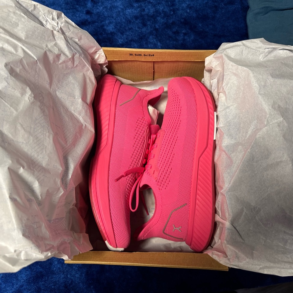 Flux Pink Adapt Runner Shoes